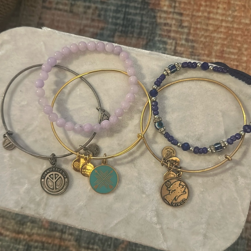 Bracelet bundle